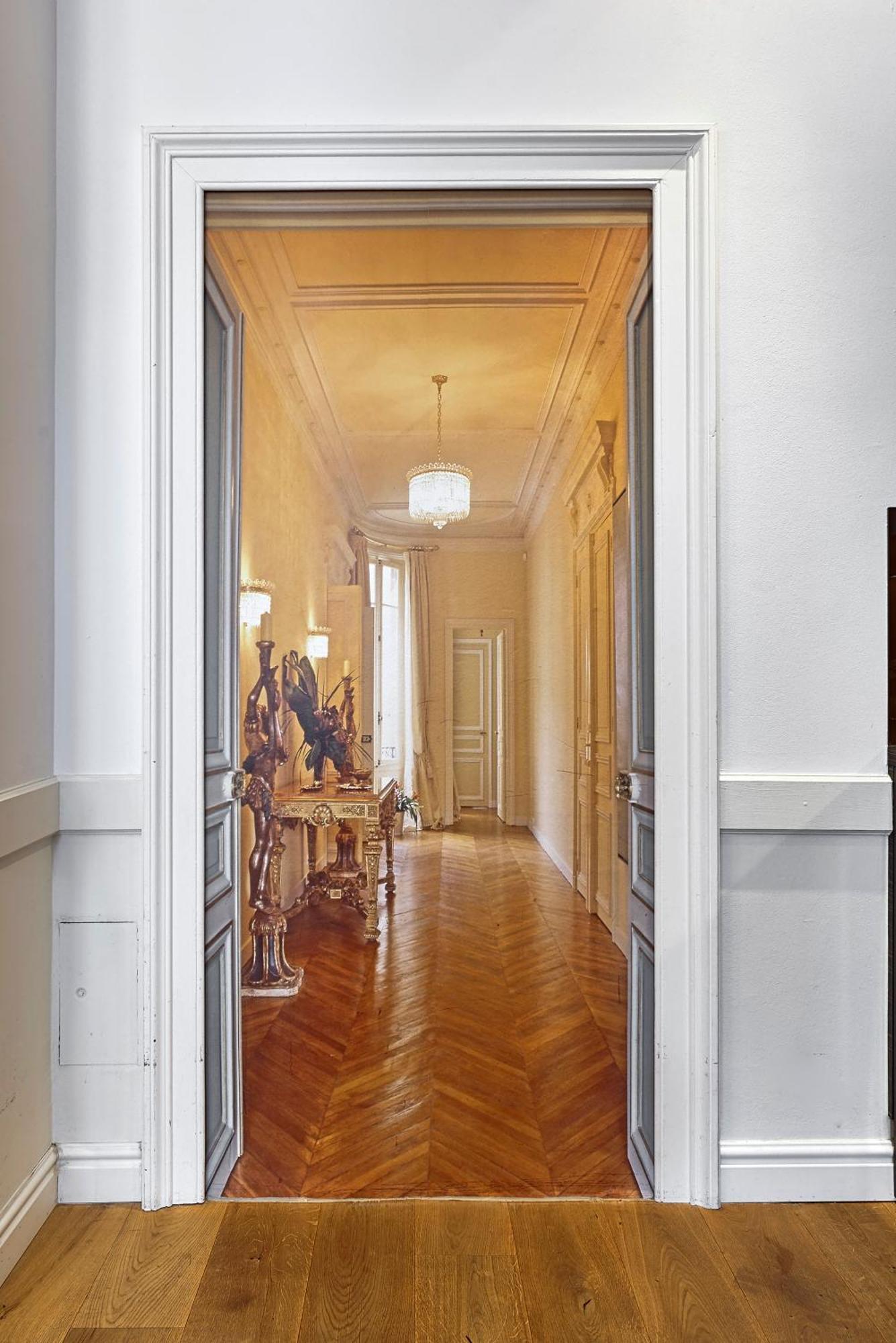 Apartment 6